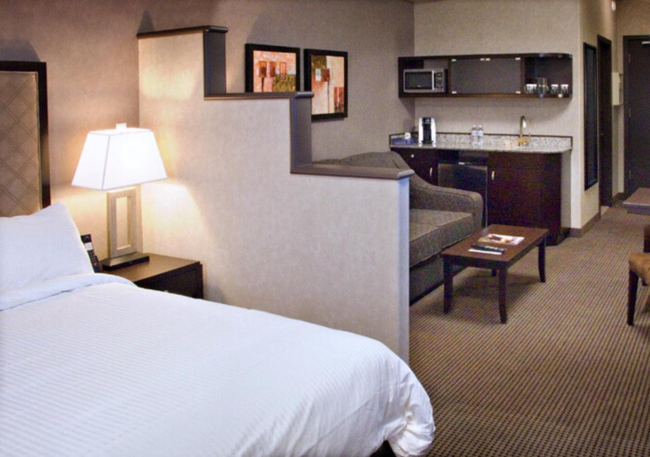 Acclaim Hotel By Clique Calgary Ngoại thất bức ảnh