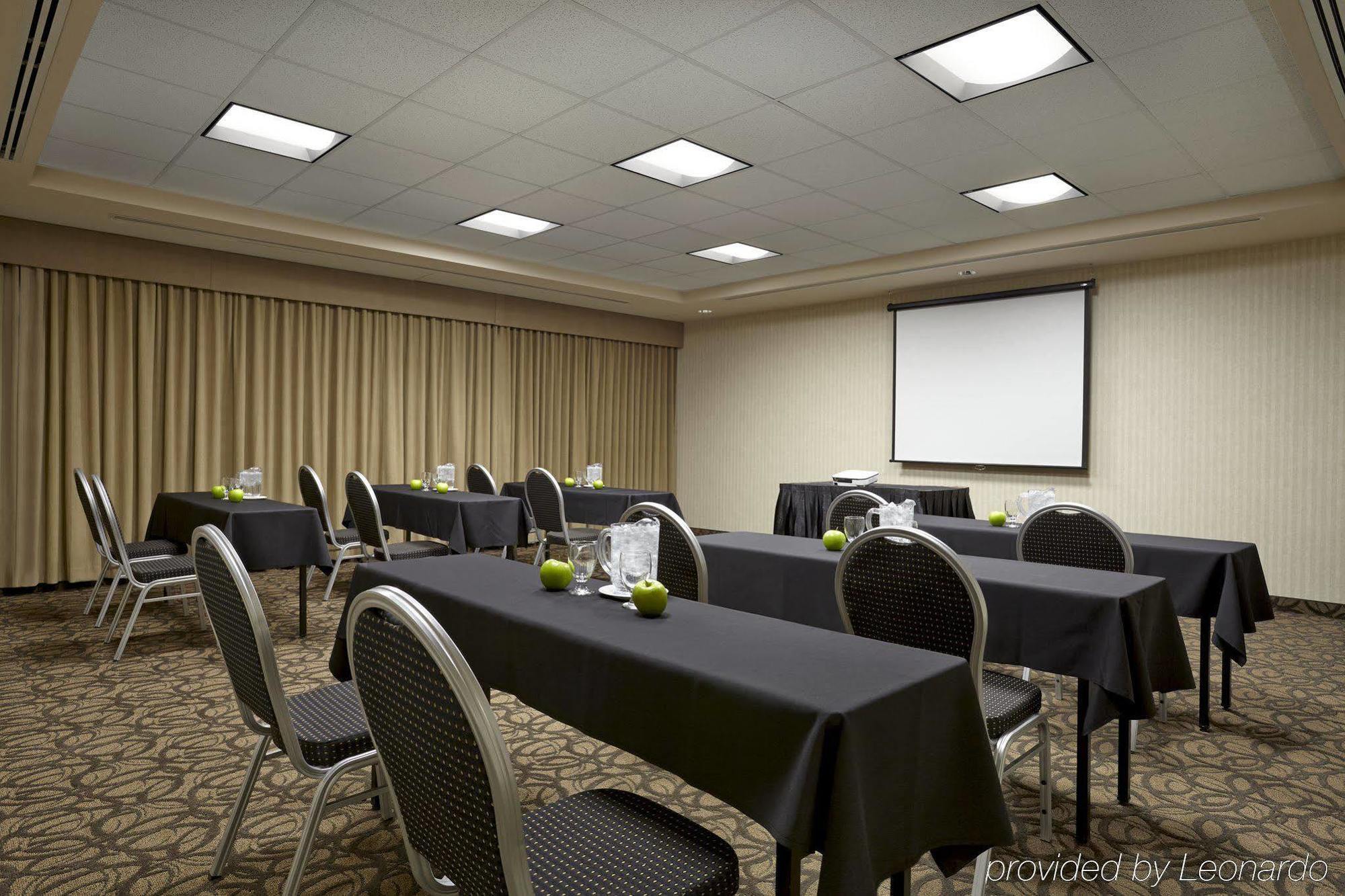 Acclaim Hotel By Clique Calgary Ngoại thất bức ảnh