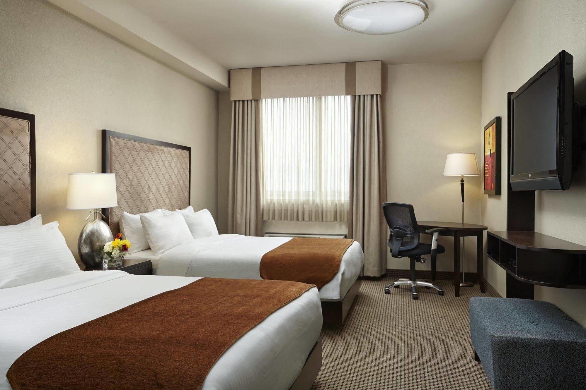 Acclaim Hotel By Clique Calgary Ngoại thất bức ảnh